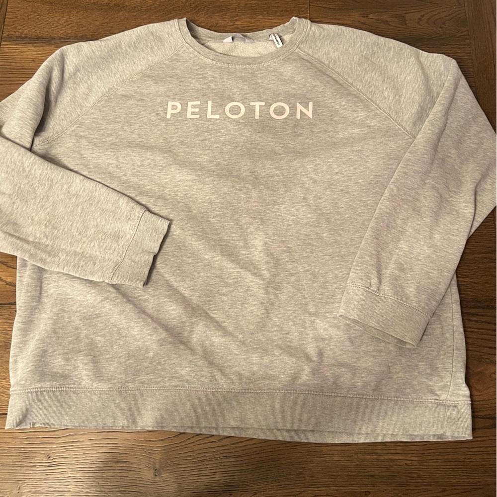 Peloton crew Jess Sims “you don’t have to, you get to” sweatshirt.